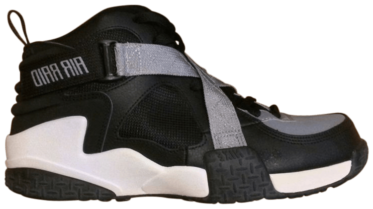 Кроссовки Nike Air Raid, черный
Кроссовки Nike Air Raid, черный