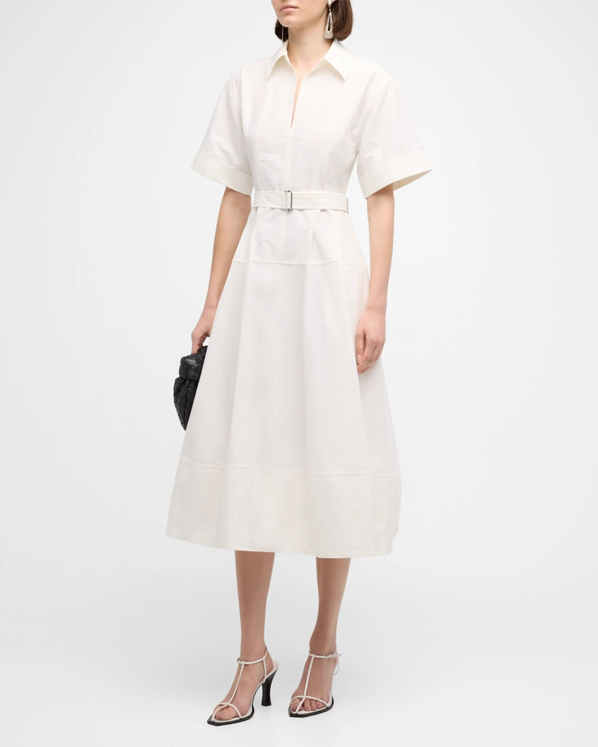 Платье-рубашка миди из поплина с короткими рукавами и поясом Deanna SIMKHAI, цвет White
Платье-рубашка миди из поплина с короткими рукавами и поясом Deanna SIMKHAI, цвет White