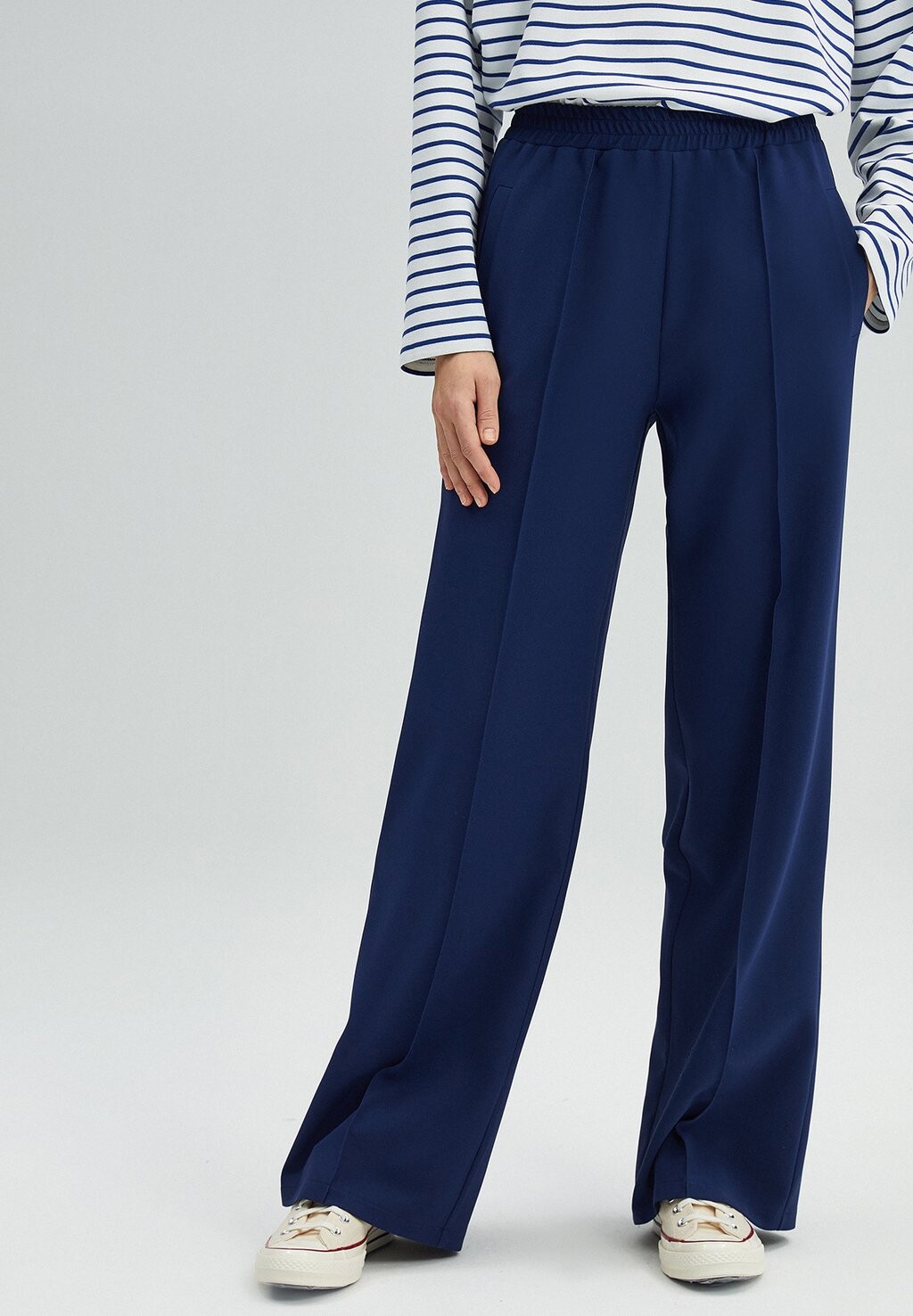 Брюки Touché Privé, темно-синий
Брюки Touché Privé, темно-синий