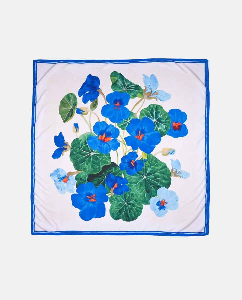 Женский шарф Grand Carré с принтом в виде цветочного букета Naulover, синий
Женский шарф Grand Carré с принтом в виде цветочного букета Naulover, синий