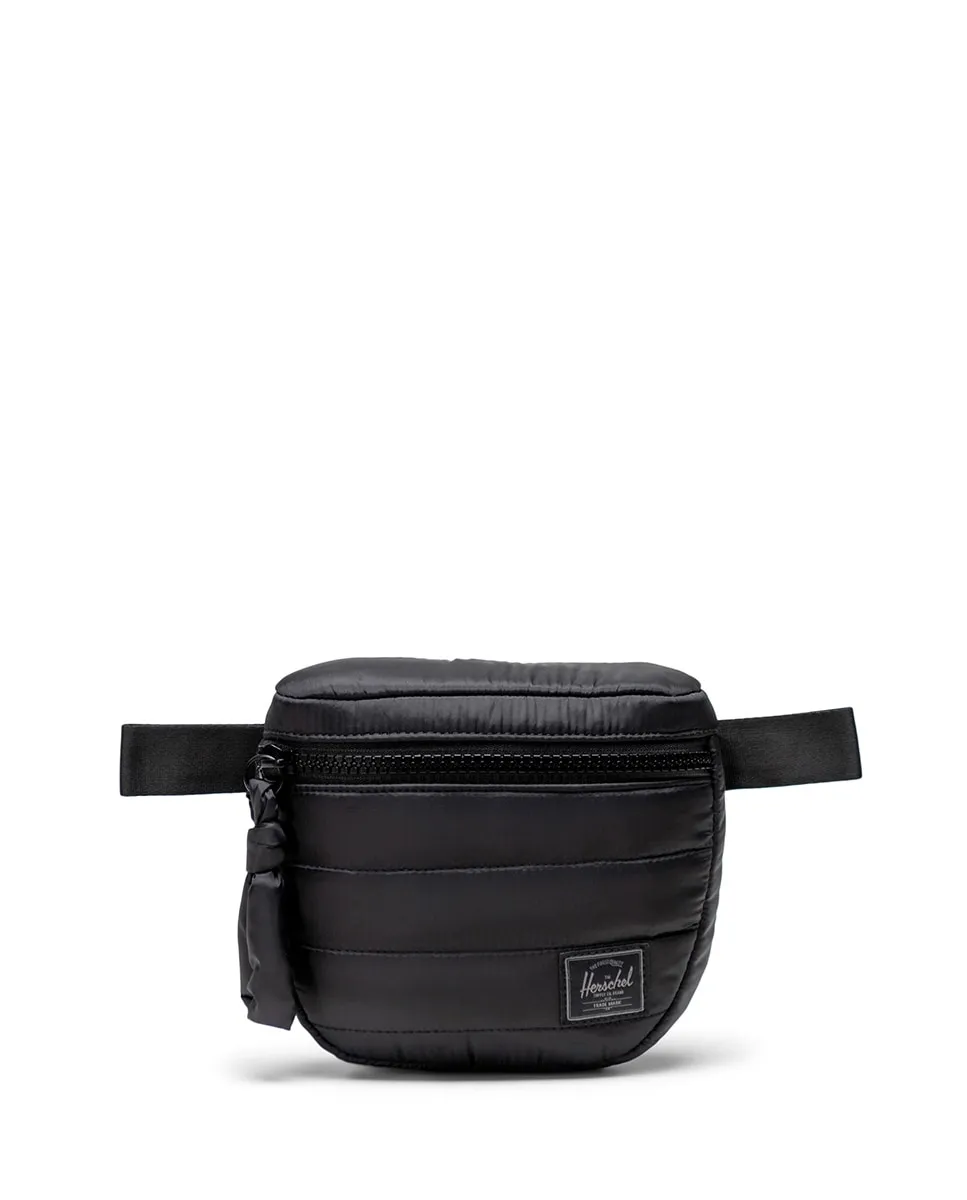 Женская поясная сумка из переработанного черного стеганого материала на 2 литра Herschel, черный
Женская поясная сумка из переработанного черного стеганого материала на 2 литра Herschel, черный