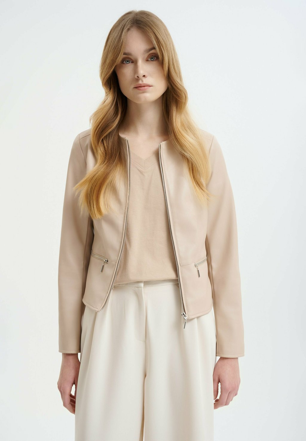 Куртка из искусственной кожи Greenpoint, бежевый
Куртка из искусственной кожи Greenpoint, бежевый