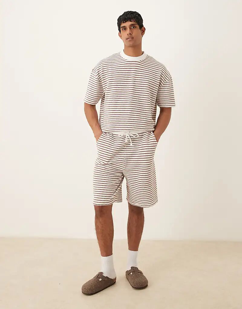 Короткие свободные шорты крючком ASOS DESIGN бежевого цвета
Короткие свободные шорты крючком ASOS DESIGN бежевого цвета