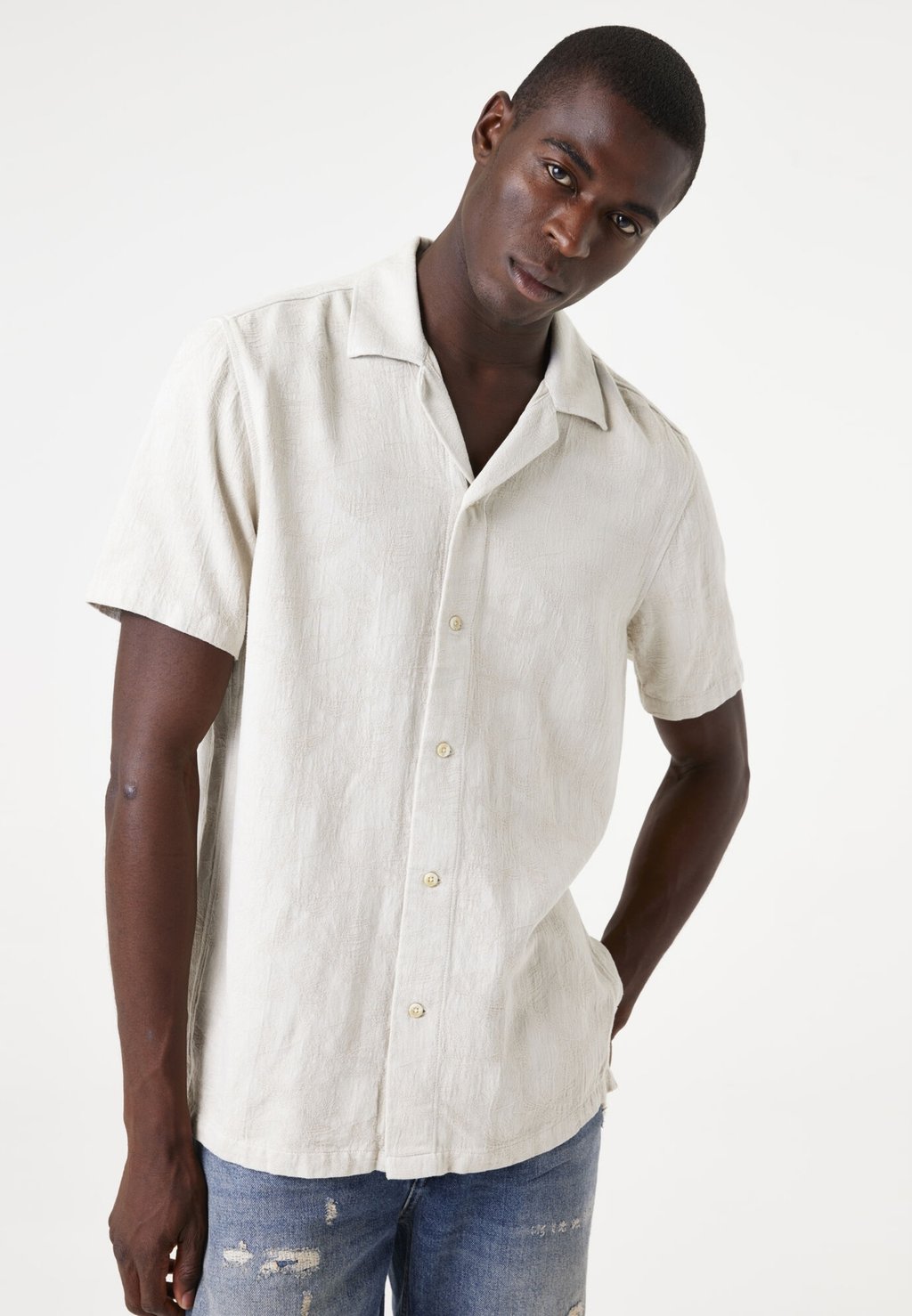 Рубашка Garcia, кремовый
Рубашка Garcia, кремовый