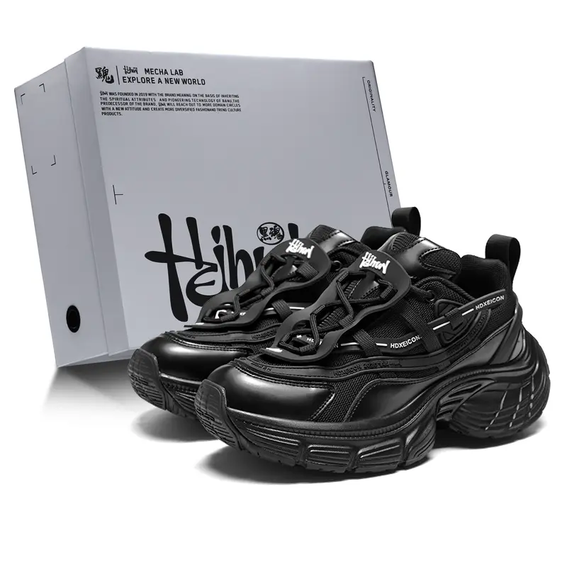 BLVCK PARIS Темная ночь серия устойчивые к истиранию увеличивающие рост низкие массивные кроссовки унисекс черные, цвет Black
BLVCK PARIS Темная ночь серия устойчивые к истиранию увеличивающие рост низкие массивные кроссовки унисекс черные, цвет Black