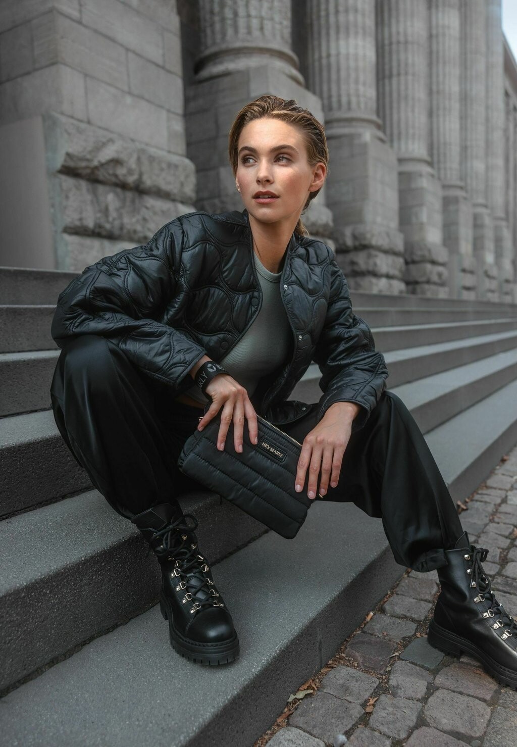 Косметичка LITTLE BUDDY Hey Marly, черный
Косметичка LITTLE BUDDY Hey Marly, черный