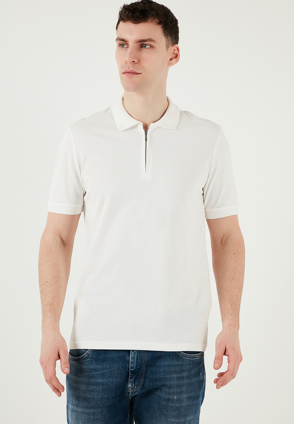 Поло REGULAR FIT Buratti, белый
Поло REGULAR FIT Buratti, белый