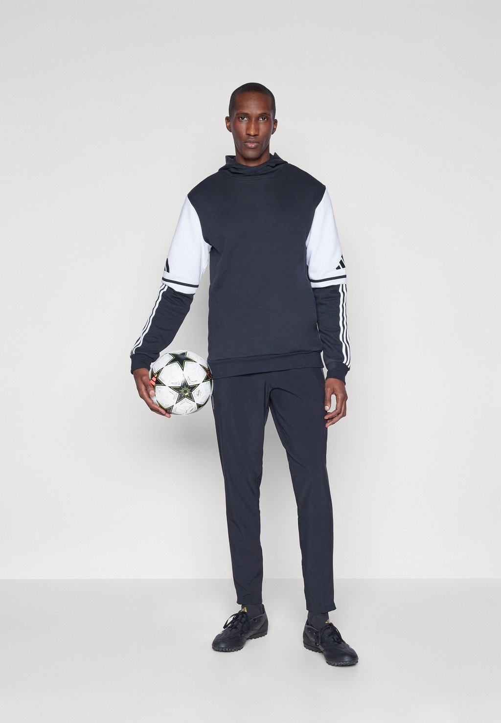 Спортивные брюки JUVE adidas Performance, черный
Спортивные брюки JUVE adidas Performance, черный