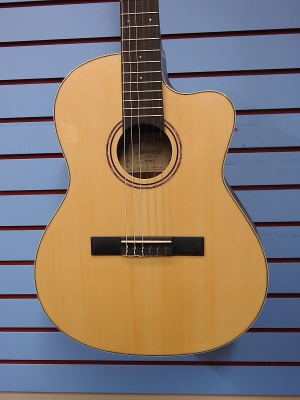 Акустическая гитара Alvarez RC26HCE Classical Elect W/ Bag
Акустическая гитара Alvarez RC26HCE Classical Elect W/ Bag