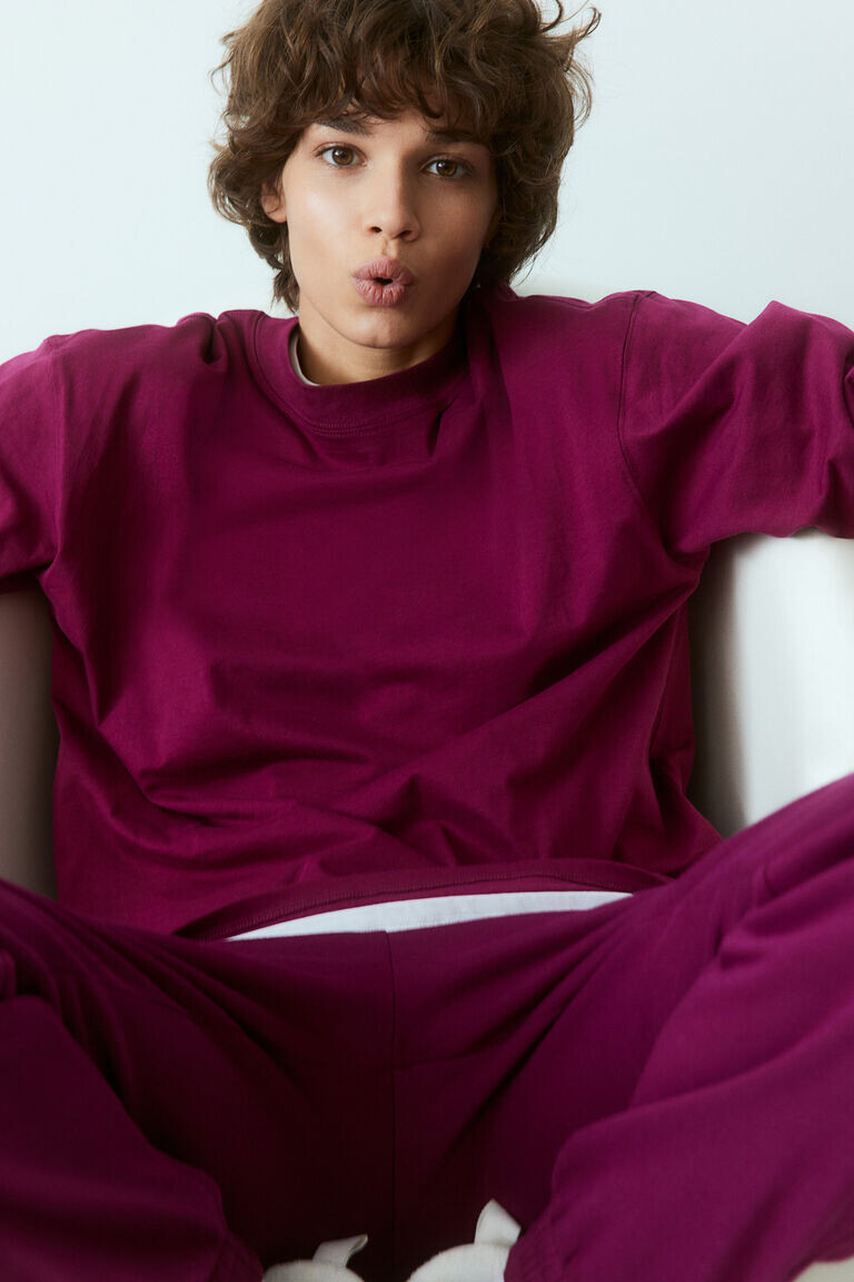 Топ из джерси с длинными рукавами H&M, фиолетовый
Топ из джерси с длинными рукавами H&M, фиолетовый