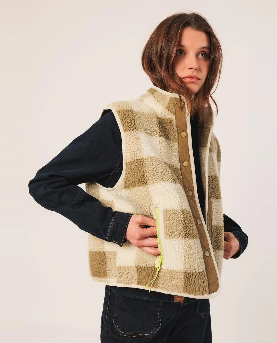 Женский жилет с круглым вырезом Indi & Cold, бледно-зеленый
Женский жилет с круглым вырезом Indi & Cold, бледно-зеленый