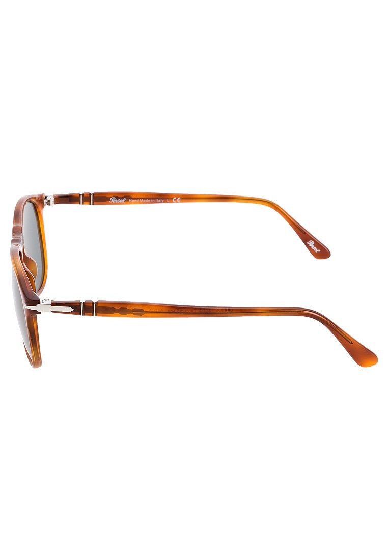 Солнцезащитные очки Persol, hellbraun
Солнцезащитные очки Persol, hellbraun