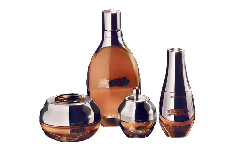 LA MER HAILANZHIMI увлажняющий набор для ухода за кожей с позолотой стабилизирующий 150мл+30мл+15мл+50мл
LA MER HAILANZHIMI увлажняющий набор для ухода за кожей с позолотой стабилизирующий 150мл+30мл+15мл+50мл