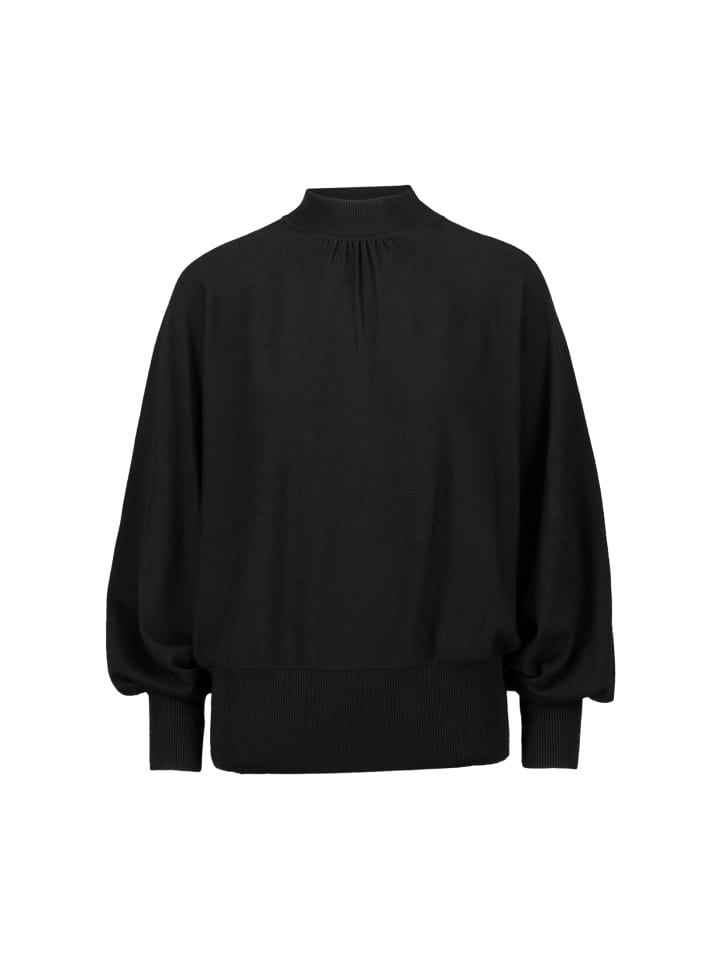 Тонкий трикотажный свитер с воротником-стойкой в цвете Black Beauty Zero
Тонкий трикотажный свитер с воротником-стойкой в цвете Black Beauty Zero