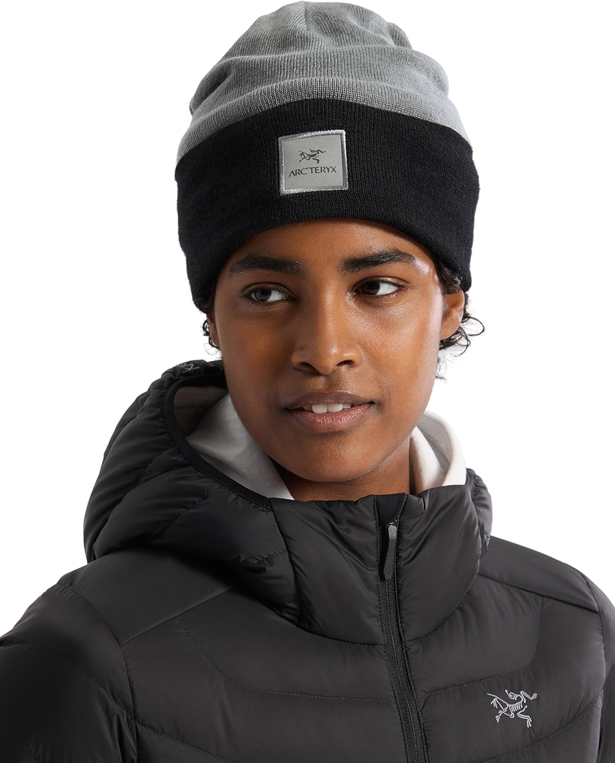 Шапка Arc'teryx Color Block Toque | Midweight Hiking Toque for Moderate-Cold Conditions, Void/Black
Шапка Arc'teryx Color Block Toque | Midweight Hiking Toque for Moderate-Cold Conditions, Void/Black