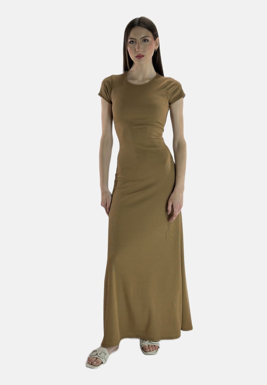 Платье Elara Maxi dress, Camel
Платье Elara Maxi dress, Camel