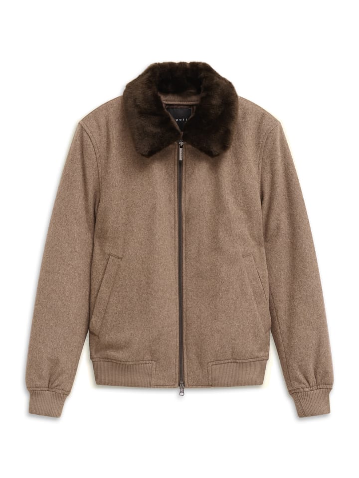 Демисезонная куртка Bugatti 
Демисезонная куртка Bugatti