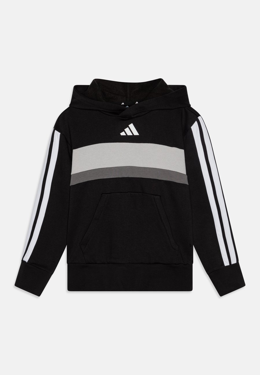 Толстовка Adidas Performance SEASONAL ESSENTIALS TIBERIO JUNIOR UNISEX, Black/White/Grey Two/Black
Толстовка Adidas Performance SEASONAL ESSENTIALS TIBERIO JUNIOR UNISEX, Black/White/Grey Two/Black