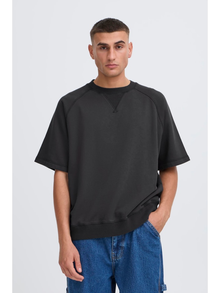 Свитер SDSLATER черного цвета !SOLID
Свитер SDSLATER черного цвета !SOLID