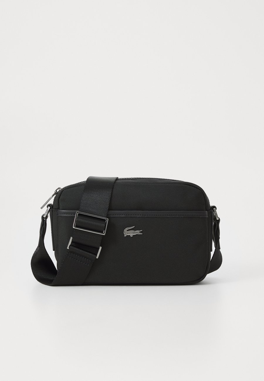 Сумка кросс-боди Lacoste REPORTER BAG, Noir/Black
Сумка кросс-боди Lacoste REPORTER BAG, Noir/Black
