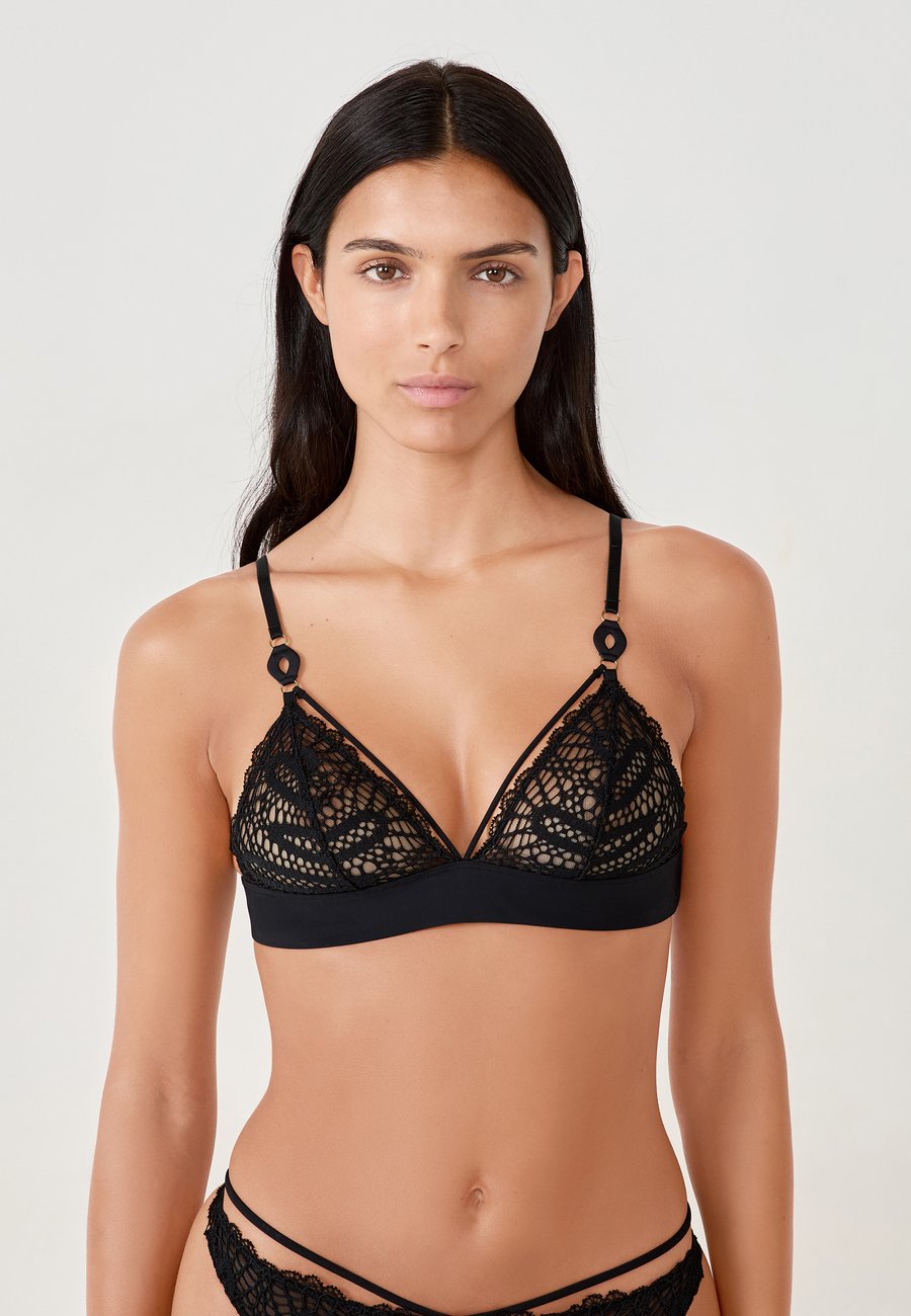 Бюстгальтер Etam VIRTUOSE, Black
Бюстгальтер Etam VIRTUOSE, Black