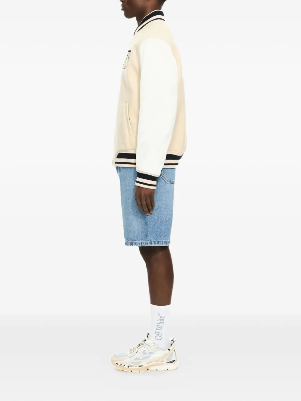 Варсити-куртка с логотипом-звездой Off-White, бежевый
Варсити-куртка с логотипом-звездой Off-White, бежевый