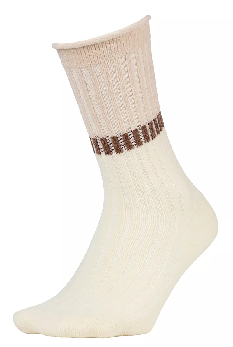 Женские однотонные носки с рулонным верхом Northeast Outfitters Cosy Cabin, серо-коричневый
Женские однотонные носки с рулонным верхом Northeast Outfitters Cosy Cabin, серо-коричневый