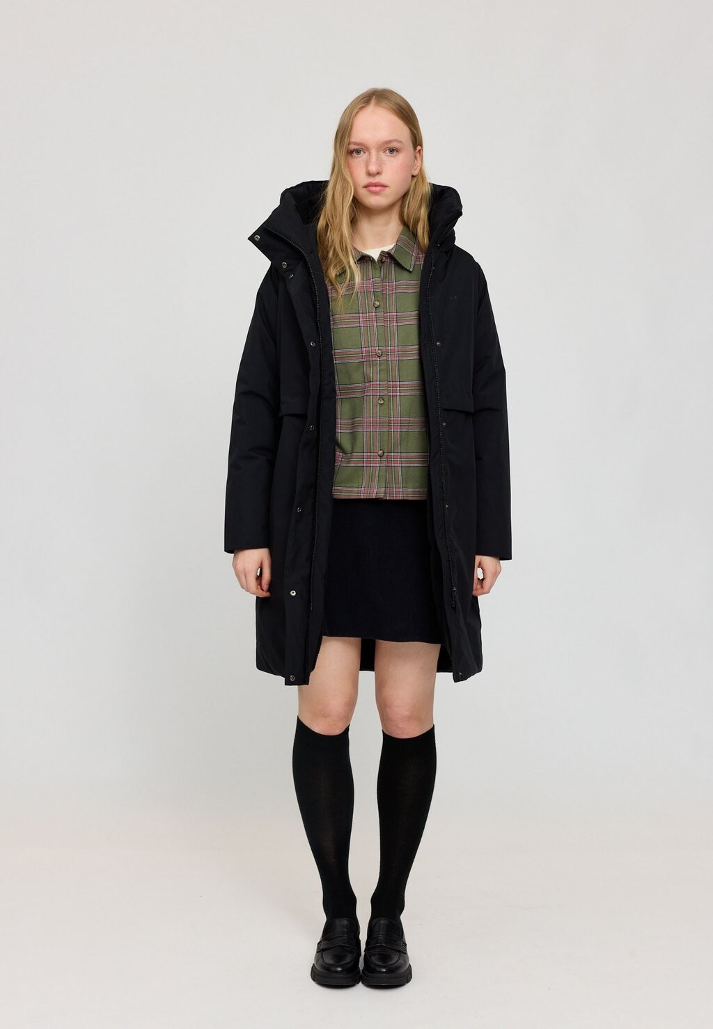 Парка Lyn Mazine, черный
Парка Lyn Mazine, черный