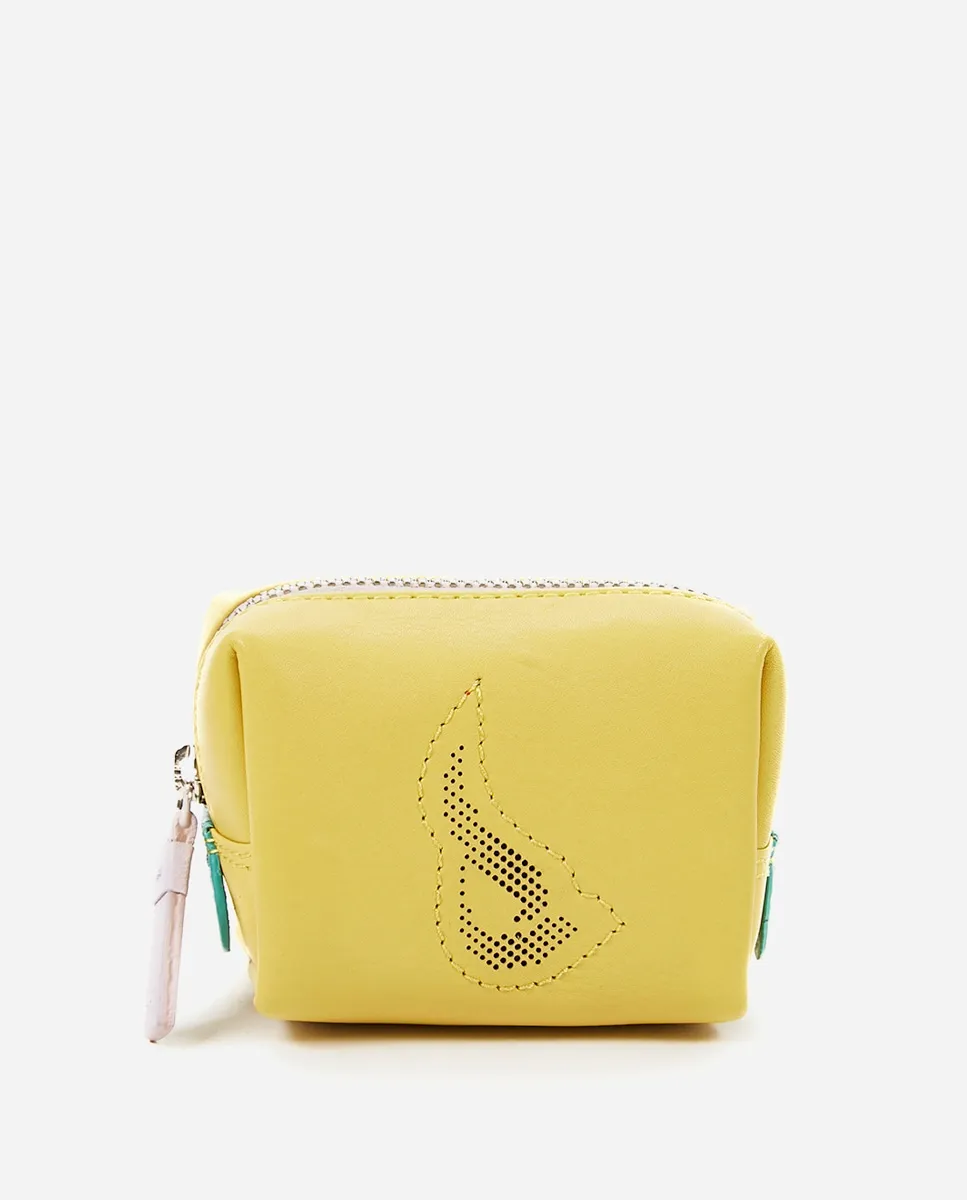 Маленький женский косметичка Summer Song из кожи с желтым тисненым логотипом Abbacino, желтый
Маленький женский косметичка Summer Song из кожи с желтым тисненым логотипом Abbacino, желтый
