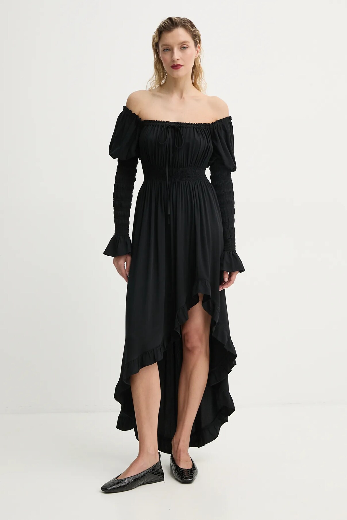 Платье The Sleeper, черный
Платье The Sleeper, черный