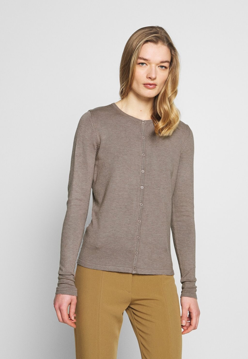 Кардиган Saint Tropez тонкий, коричневый, Серый, Кардиган Saint Tropez тонкий, коричневый
Кардиган Saint Tropez тонкий, коричневый, Серый, Кардиган Saint Tropez тонкий, коричневый