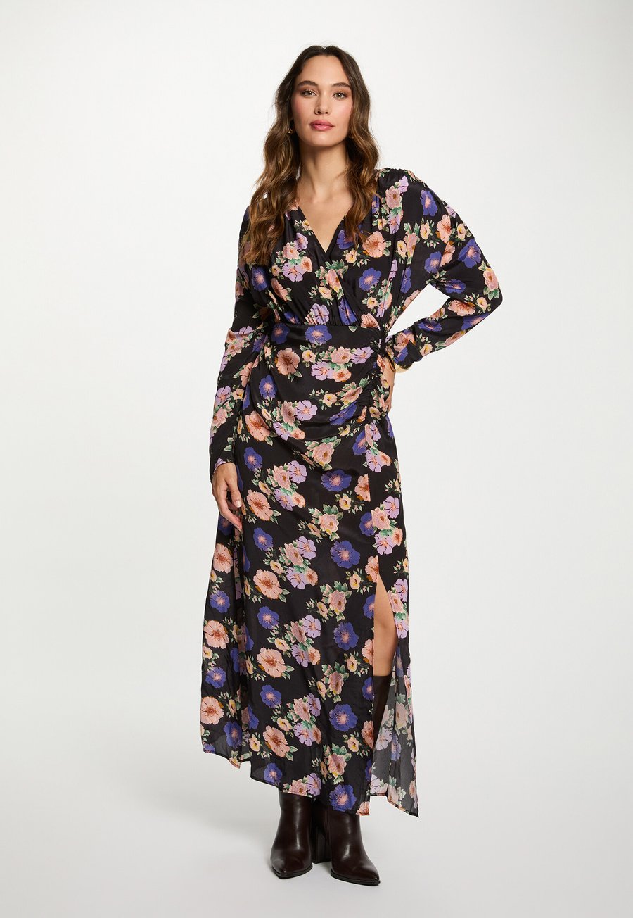 Платье Morgan LONG, Multicolore/Multi-Coloured
Платье Morgan LONG, Multicolore/Multi-Coloured