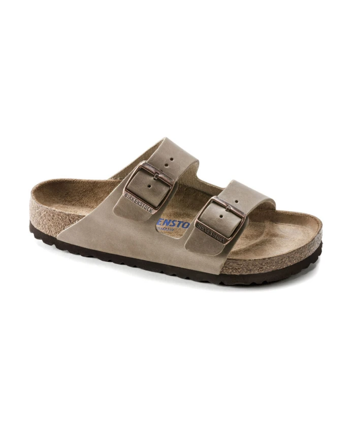 Сандалии Arizona из промасленной кожи с мягкой стелькой Birkenstock, коричневый
Сандалии Arizona из промасленной кожи с мягкой стелькой Birkenstock, коричневый