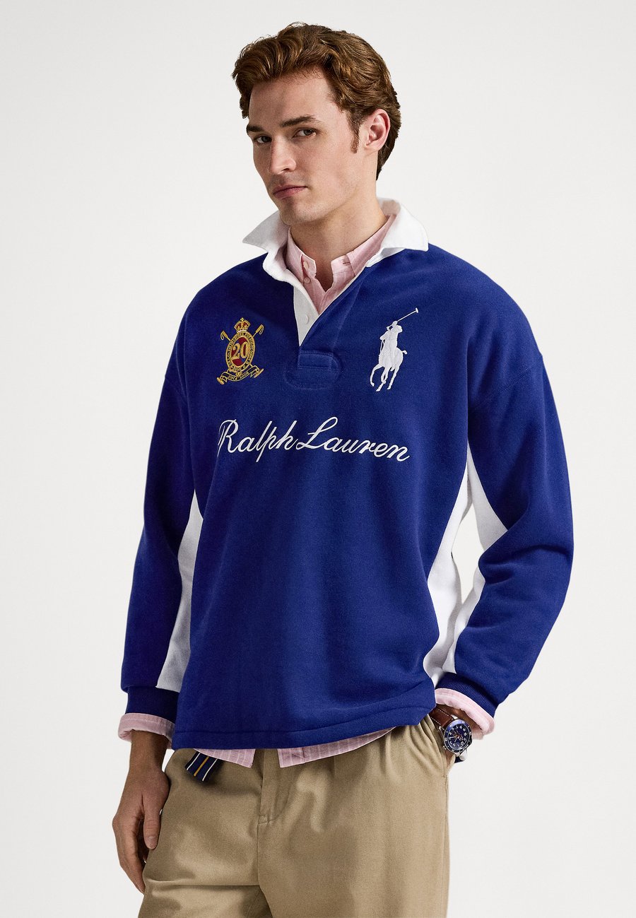 Толстовка Polo Ralph Lauren BIG PONY 20TH ANNIVERSARY SWEATSHIRT, Fall Royal/Royal Blue
Толстовка Polo Ralph Lauren BIG PONY 20TH ANNIVERSARY SWEATSHIRT, Fall Royal/Royal Blue