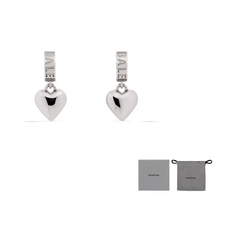 Balenciaga Серьги из стерлингового серебра 925 пробы
Balenciaga Серьги из стерлингового серебра 925 пробы