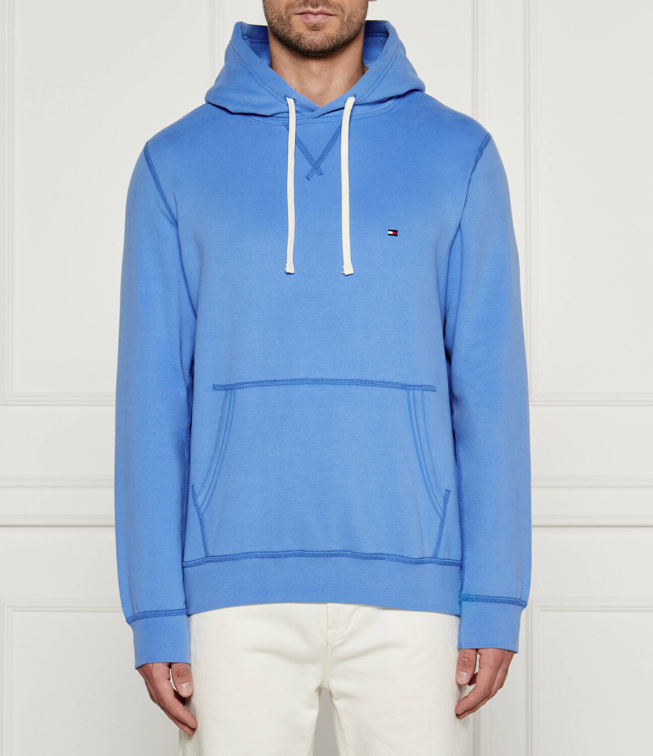 Толстовка Tommy Hilfiger Regular Fit, небесно-голубой
Толстовка Tommy Hilfiger Regular Fit, небесно-голубой