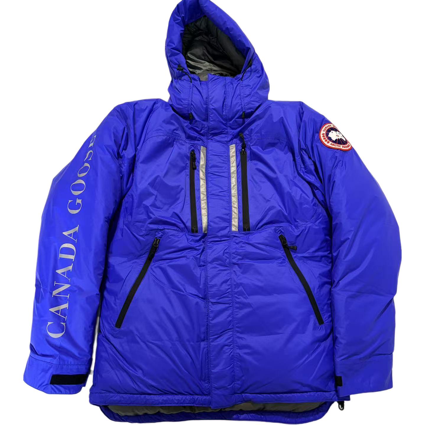 Пуховик Skreslet Series унисекс Canada Goose, синий
Пуховик Skreslet Series унисекс Canada Goose, синий