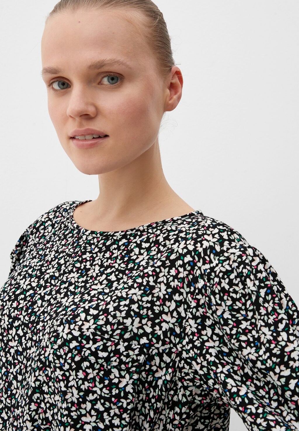 Блуза KURZARM s.Oliver, черный
Блуза KURZARM s.Oliver, черный