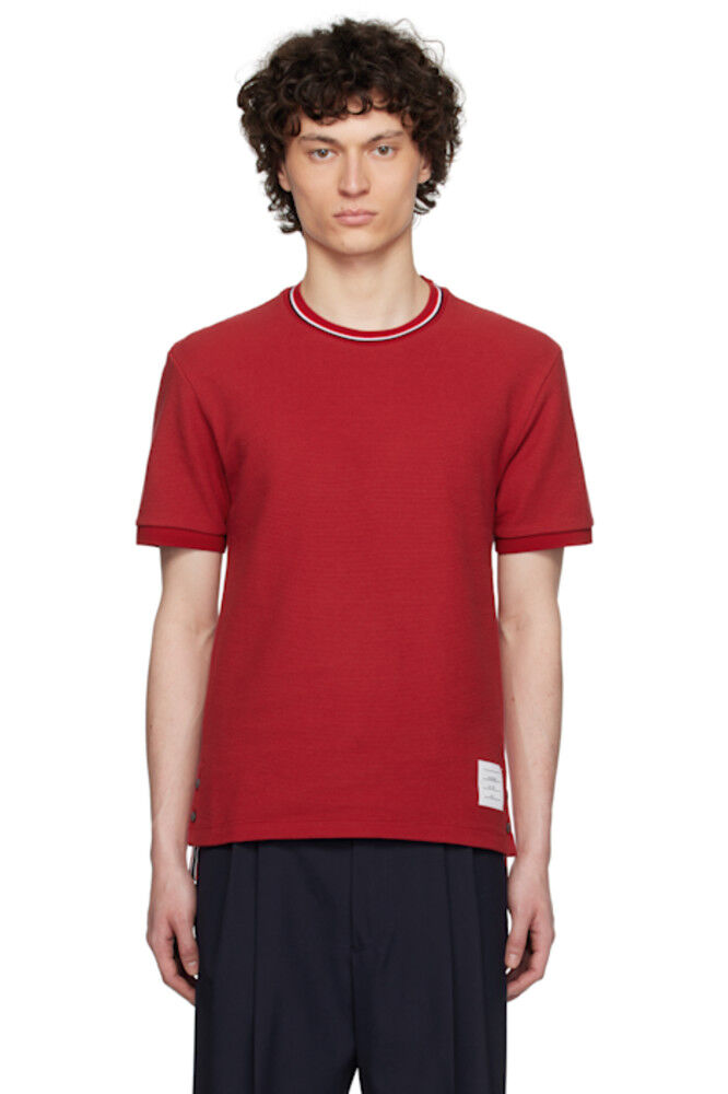 Футболка бордового цвета с короткими рукавами и манжетами в рубчик Thom Browne
Футболка бордового цвета с короткими рукавами и манжетами в рубчик Thom Browne