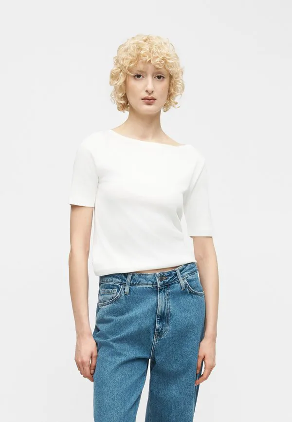 Современная базовая футболка с изображением лодки Gap, New Off White, Белый, Современная базовая футболка с изображением лодки Gap, New Off White
Современная базовая футболка с изображением лодки Gap, New Off White, Белый, Современная базовая футболка с изображением лодки Gap, New Off White