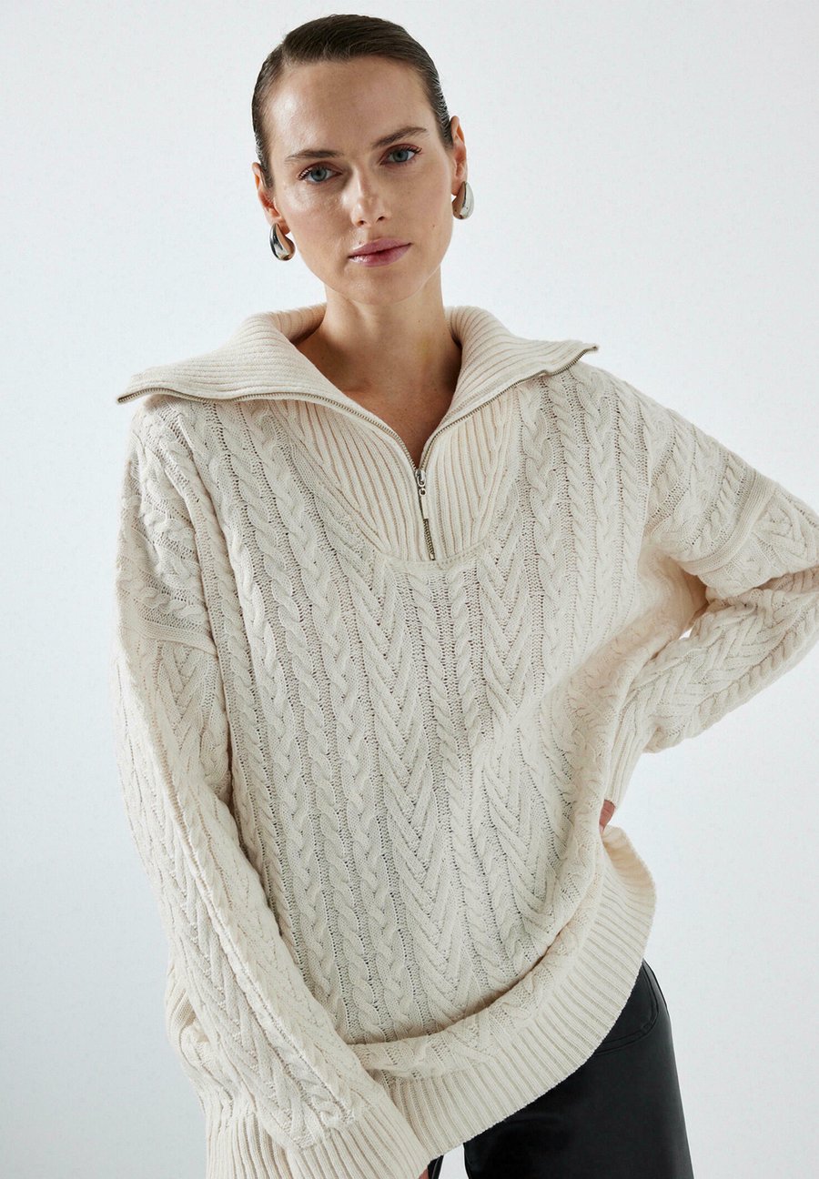 Джемпер Touché Privé WINIT ZIPPER, Cream/Beige
Джемпер Touché Privé WINIT ZIPPER, Cream/Beige