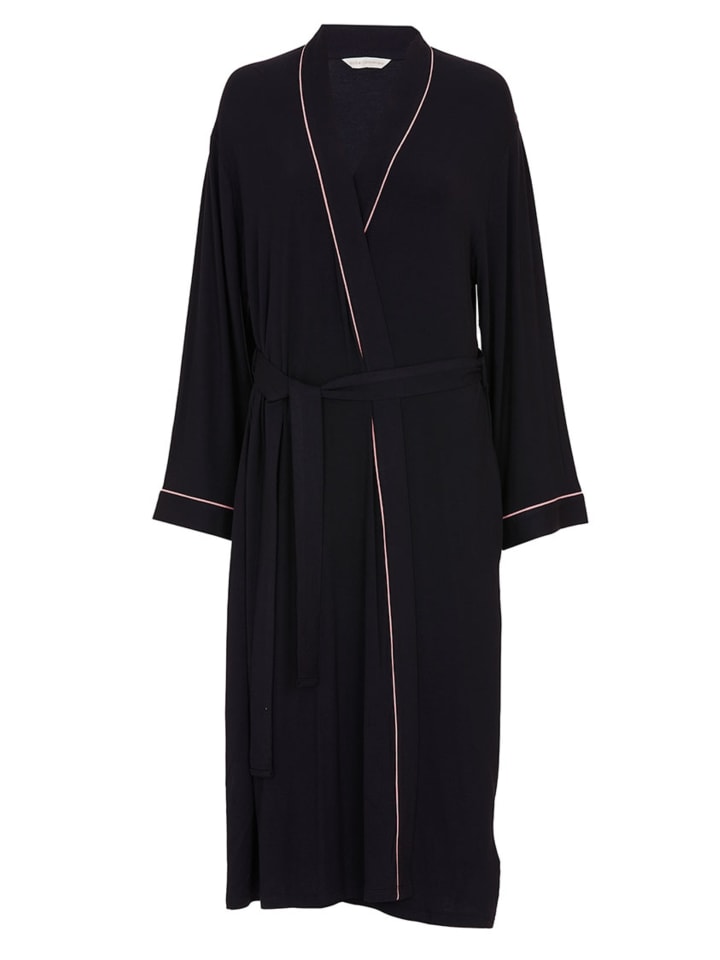 Cyberjammies Длинный домашний халат Bonnie черного цвета
Cyberjammies Длинный домашний халат Bonnie черного цвета