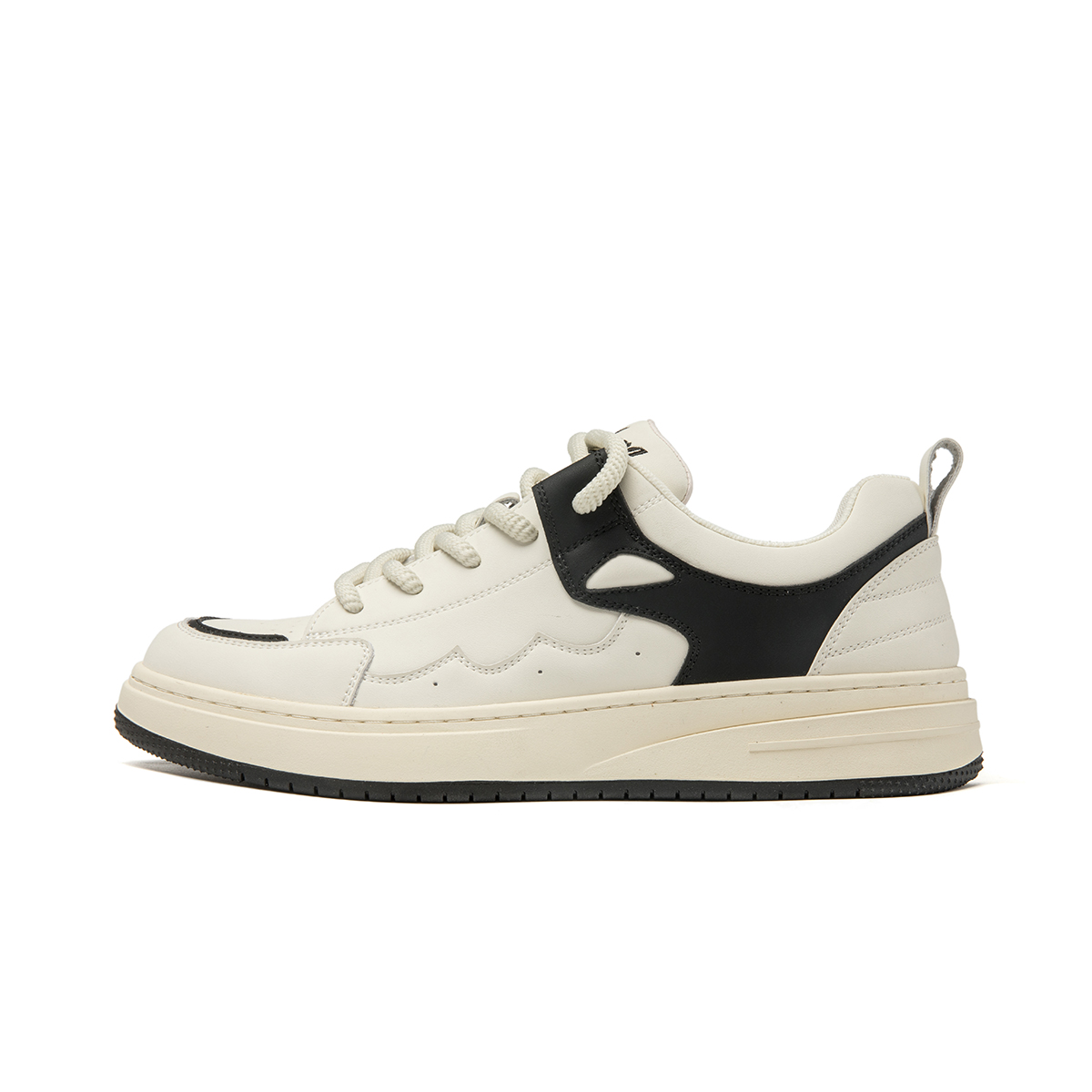 Низкие мужские кроссовки AOKANG, White/Black 
Низкие мужские кроссовки AOKANG, White/Black