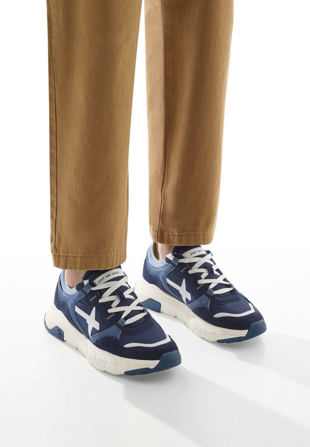 Кроссовки ZAPATILLAS W6YZ, белый
Кроссовки ZAPATILLAS W6YZ, белый