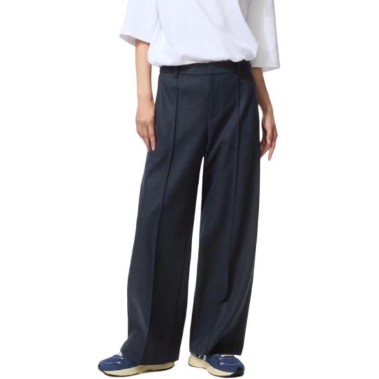 UNIQLO Женские повседневные брюки морского синего цвета
UNIQLO Женские повседневные брюки морского синего цвета