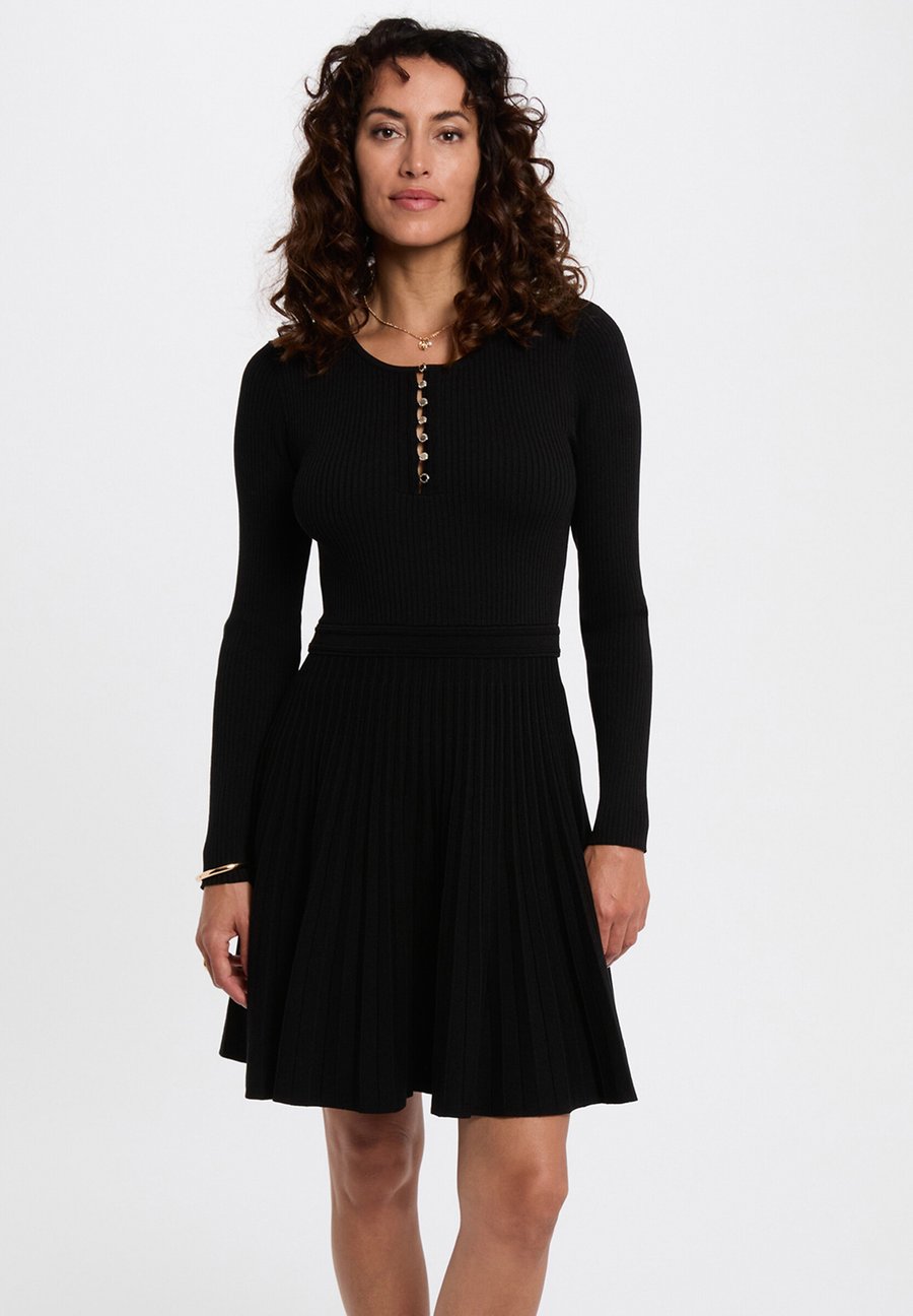 Платье Morgan RMCOSI, Noir M/Black
Платье Morgan RMCOSI, Noir M/Black