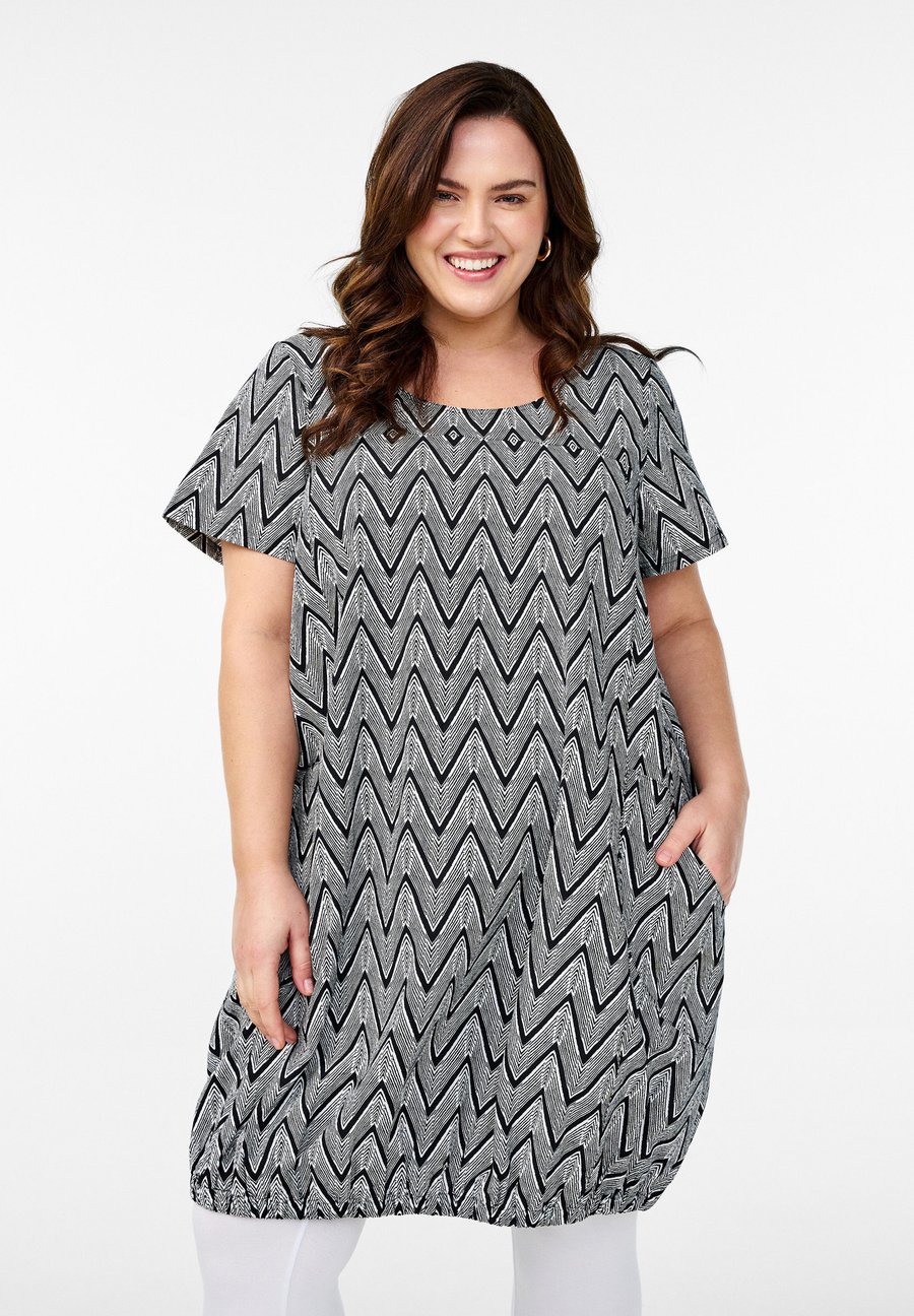 Платье Zizzi Day dress, Black Graphic/Black
Платье Zizzi Day dress, Black Graphic/Black