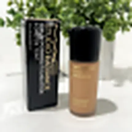 MAC Cosmetics Studio Radiance Тональный крем на основе сыворотки C4.5, 1,0 унции, подлинный
MAC Cosmetics Studio Radiance Тональный крем на основе сыворотки C4.5, 1,0 унции, подлинный