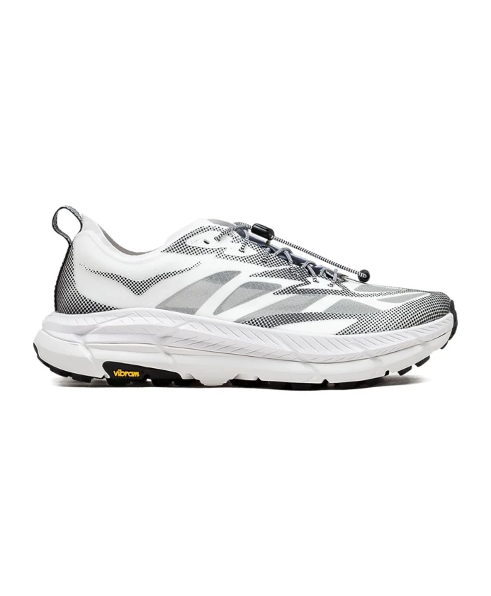 Белые кроссовки со светоотражающими элементами Hoka One One, белый
Белые кроссовки со светоотражающими элементами Hoka One One, белый