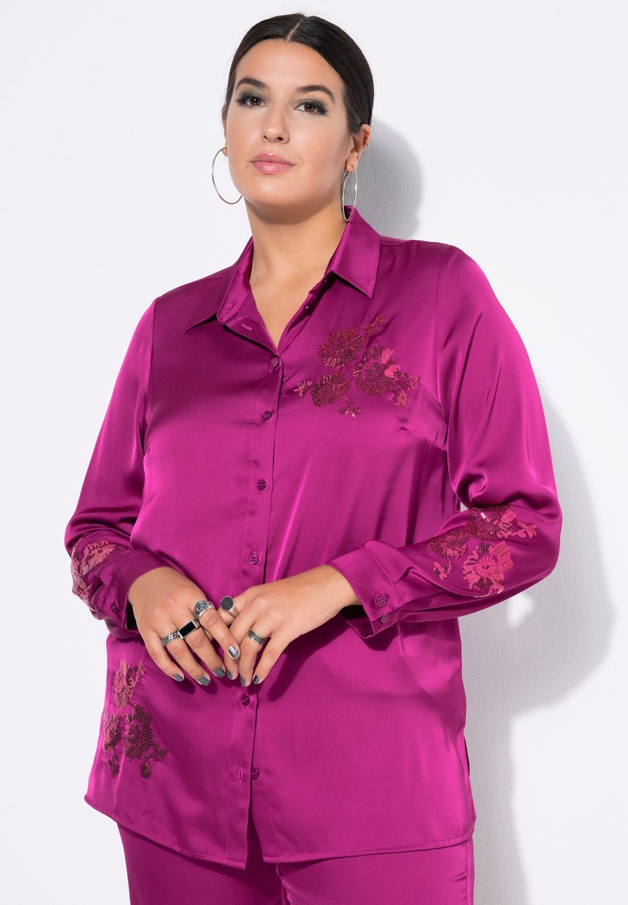 Блуза Studio Untold Button-down blouse, Blackberry/Berry
Блуза Studio Untold Button-down blouse, Blackberry/Berry